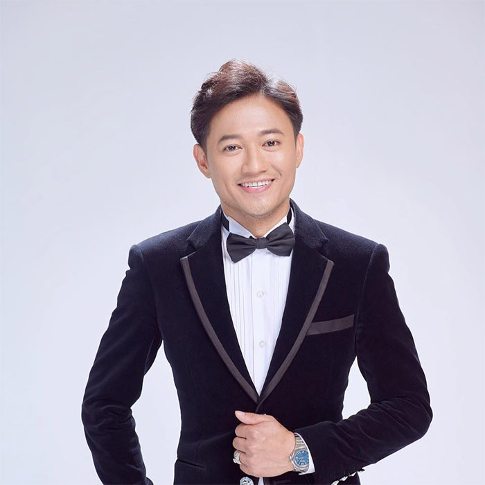 Năm 2023, anh được phong danh hiệu là Nghệ sĩ Ưu tú nhưng do bạo bệnh nên không thể tới dự lễ trao giải diễn ra tại Nhà hát Lớn Hà Nội vào tháng 3/2024.