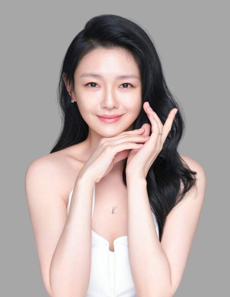 Cuộc đời Từ Hy Viên đã khép lại, giờ đây công chúng chỉ muốn giữ lại những ký ức đẹp về nàng Sam Thái mạnh mẽ, độc lập trên màn ảnh.