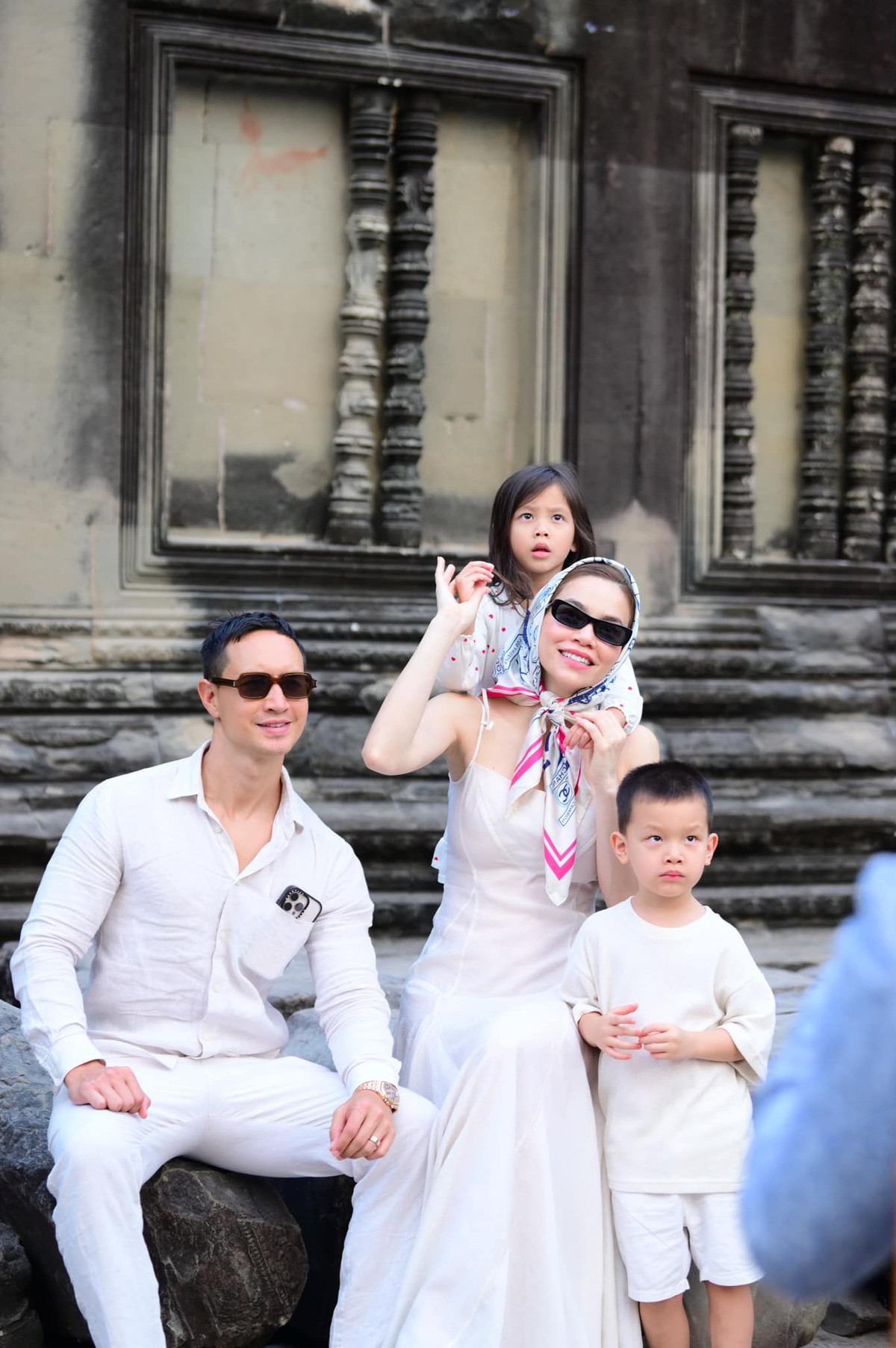 Hồ Ngọc Hà du lịch cùng gia đình. Ảnh: FB Ho Ngoc Ha