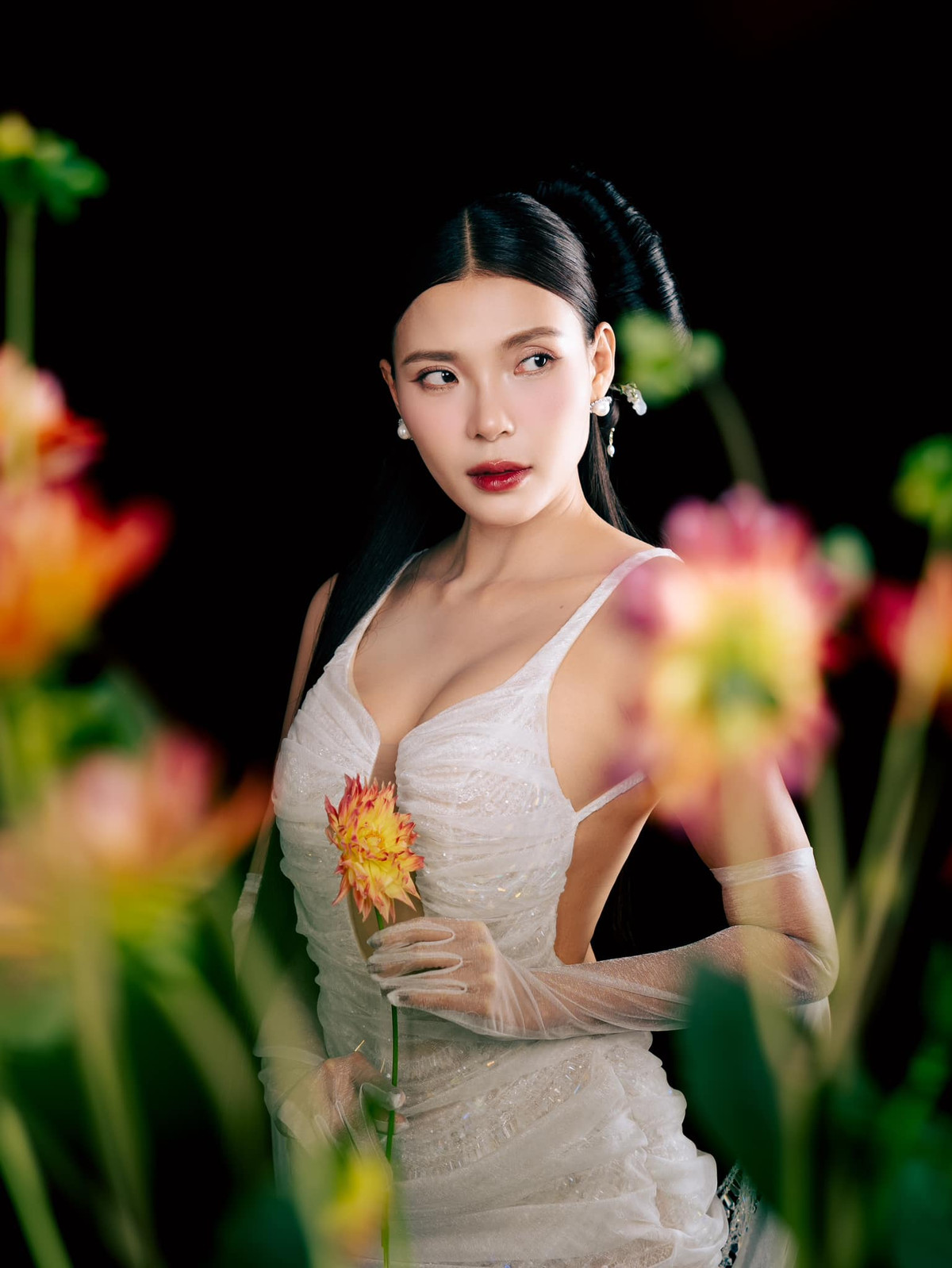 Thúy Diễm luôn chăm chút ngoại hình mỗi khi xuất hiện trước công chúng. Ảnh: FB Nguyễn Ngọc Thuý Diễm