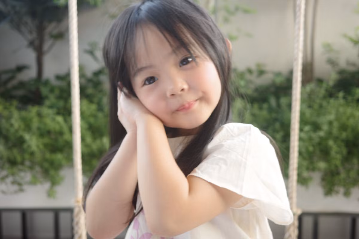 Diện mạo tuổi lên 5 của bé Suchin nhận được sự chú ý từ khán giả và nhiều bạn bè của vợ chồng Cường Đôla. Ảnh: FB Đàm Thu Trang