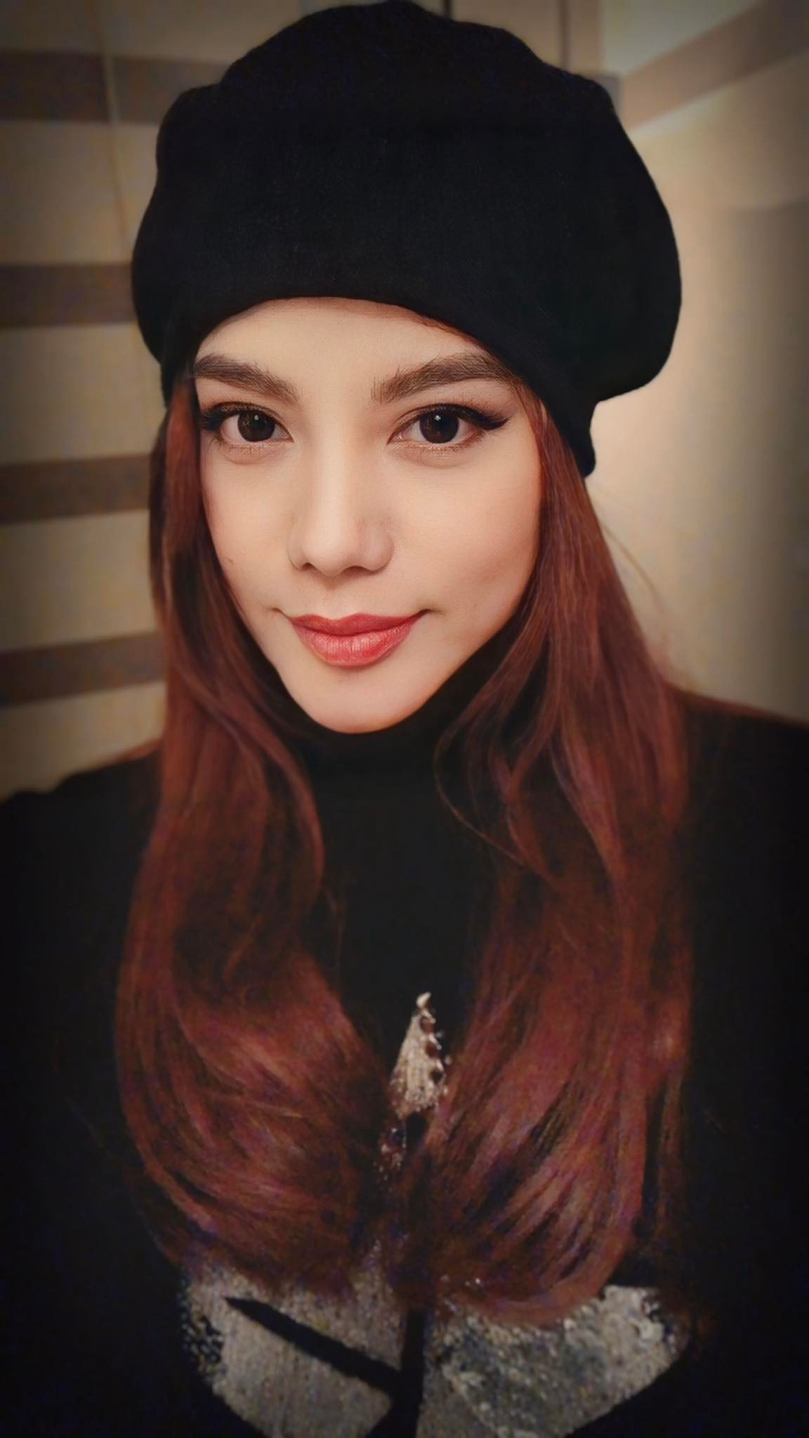 Trương Ngọc Ánh khoe cận dung nhan. Ảnh: FB Trương Ngọc Ánh