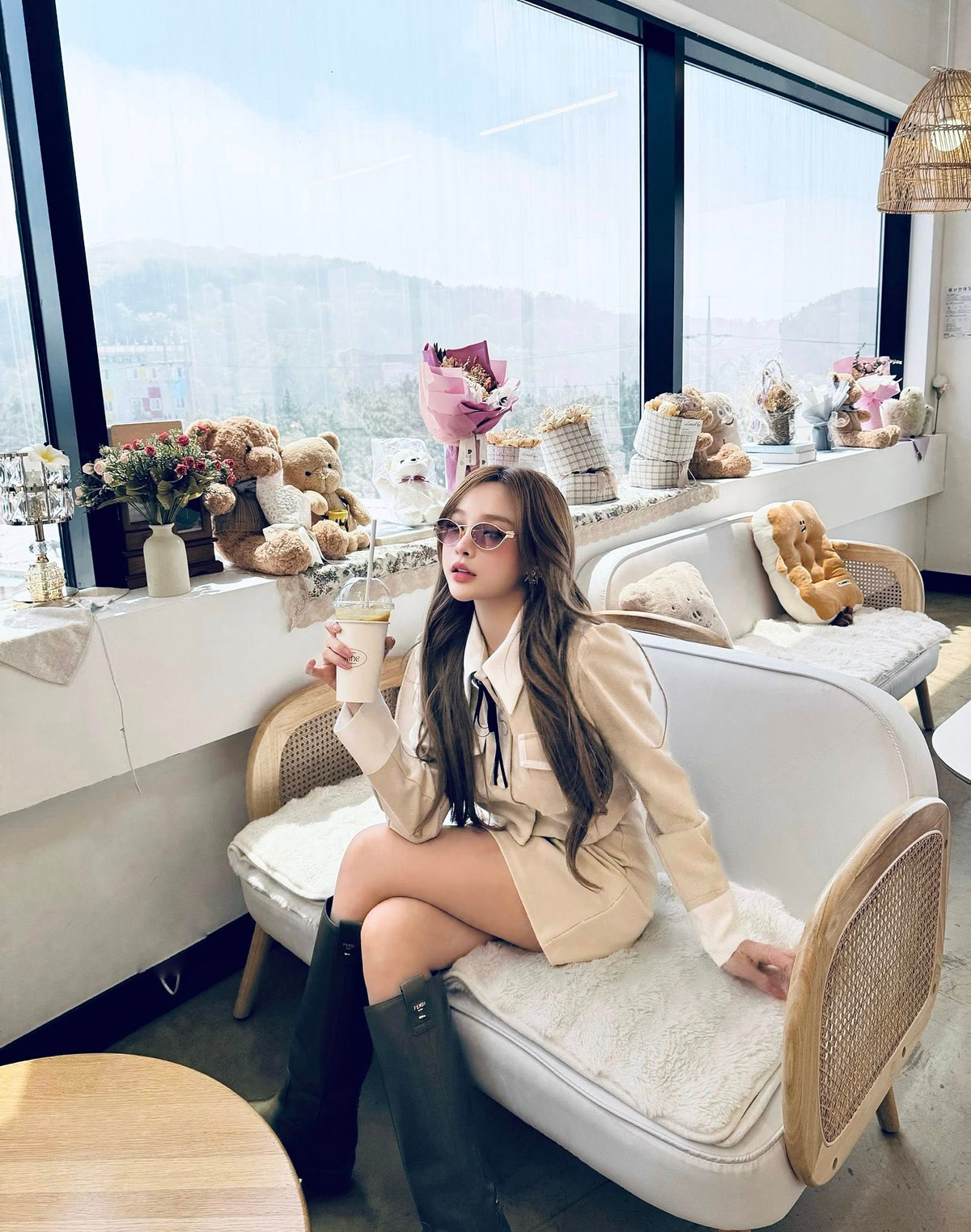 Huyền Baby đẹp sang chảnh khi đến Hàn Quốc. Ảnh: FB Đặng Ngọc Huyền