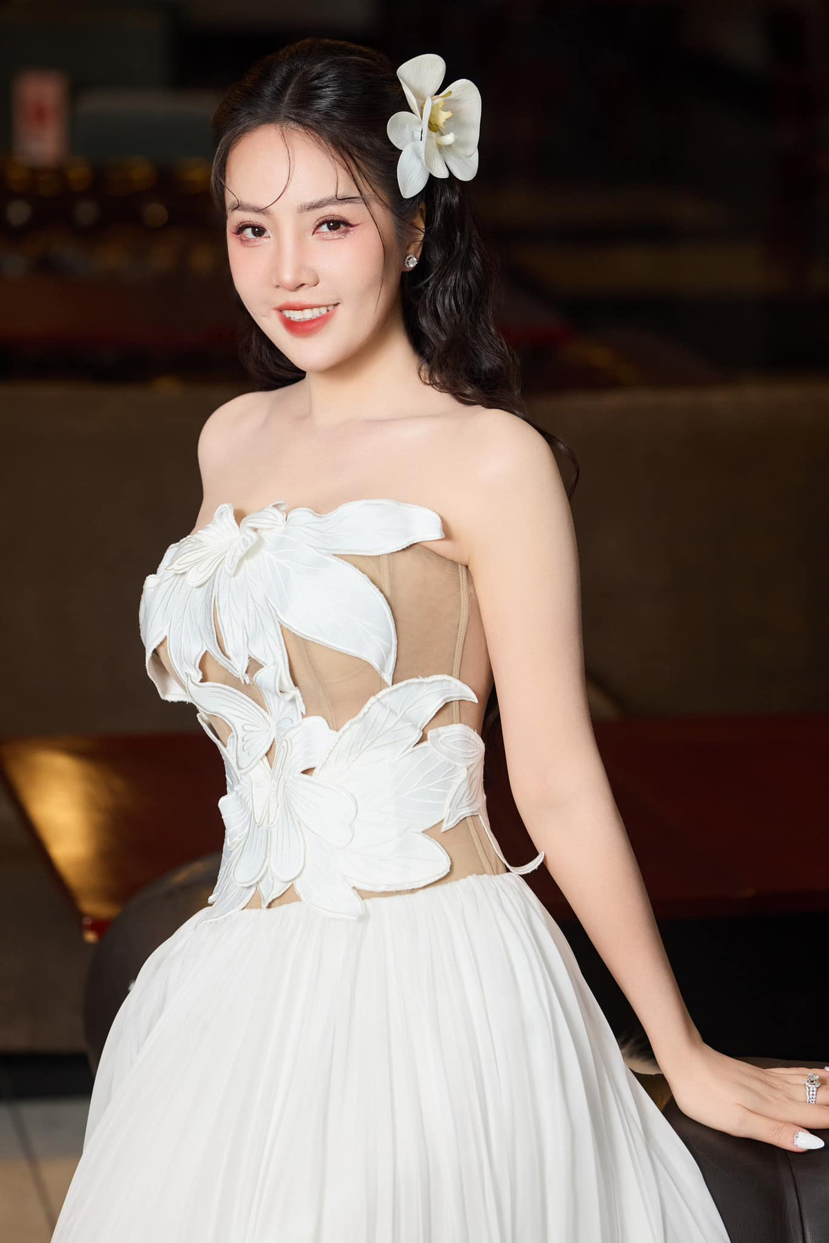 Sau 16 năm đăng quang á hậu, nhan sắc Thuỵ Vân vẫn giữ được nét tươi trẻ, rạng rỡ. Ảnh: FB Nguyễn Thuỵ Vân