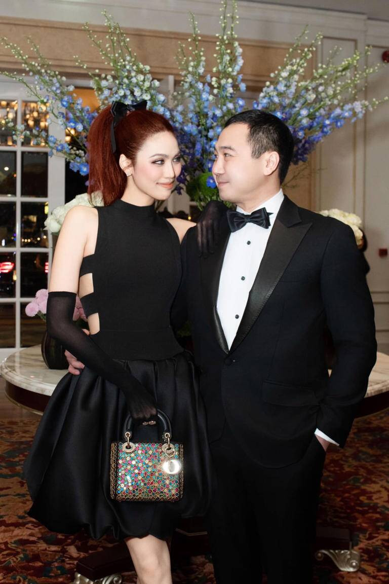 Những mẫu túi hot nhất từ các thương hiệu danh tiếng thế giới được Lan Khuê ưu ái “rinh” về. Ảnh: FB Tran Ngoc Lan Khue