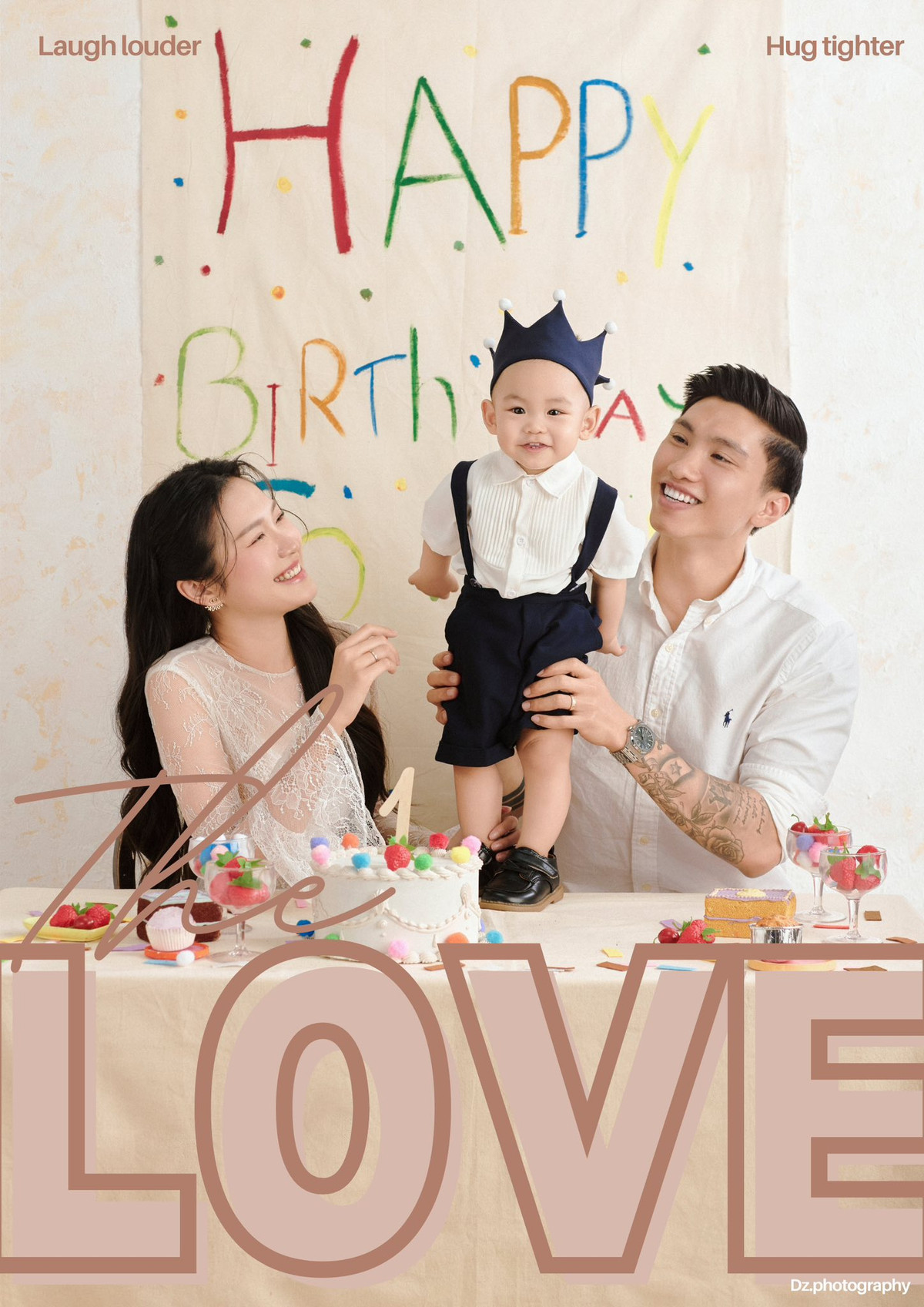 Vợ chồng Doãn Hải My - Đoàn Văn Hậu mừng quý tử tròn một tuổi. Ảnh: FB Doan Hai My