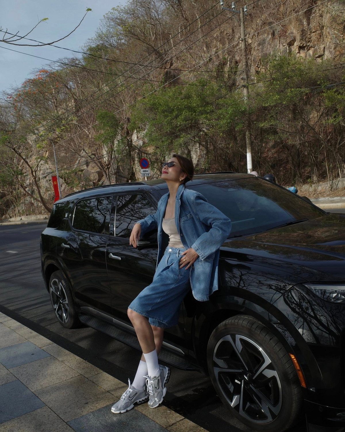 Siêu mẫu Thanh Hằng tâm trạng viết: "Người ta chọn lễ để nghỉ ngơi, còn mình chọn một chuyến đi không vội". Ảnh: FB Thanh Hằng