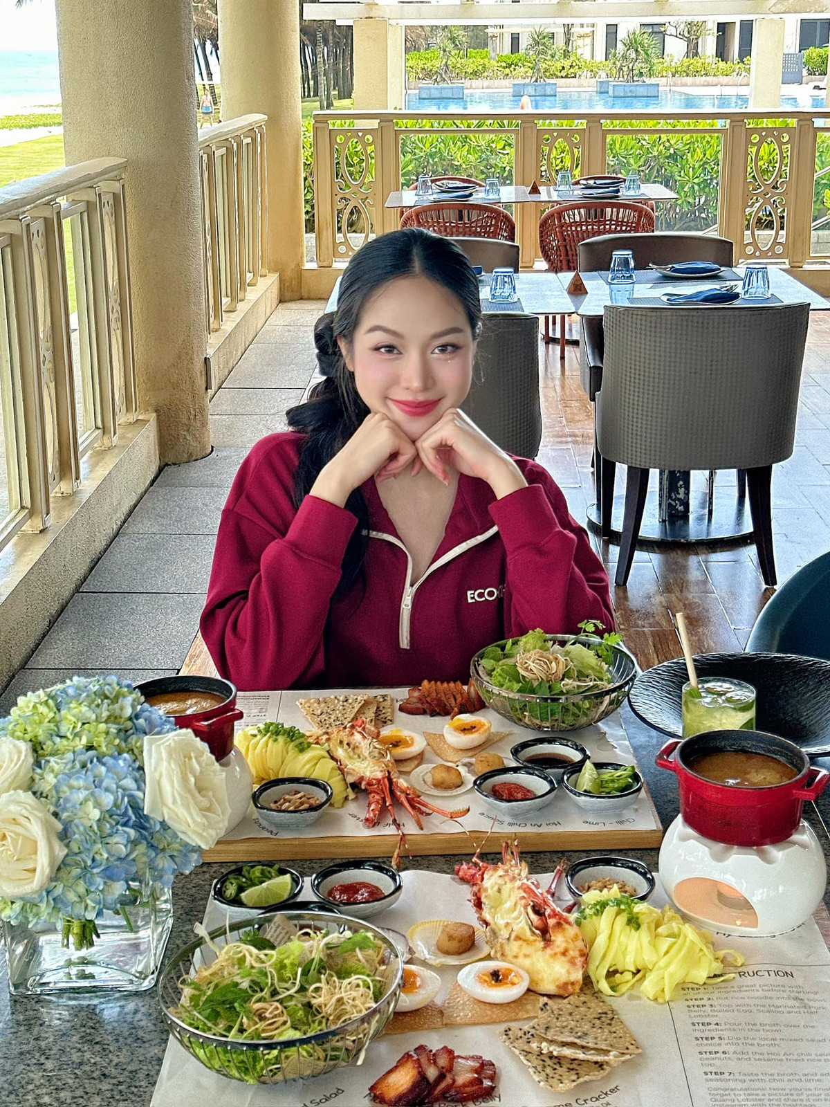 Hoa hậu Thanh Thủy tranh thủ thời gian nghỉ dưỡng, ăn ngon giữa lịch trình bận rộn. Ảnh: FB Huỳnh Thị Thanh Thủy