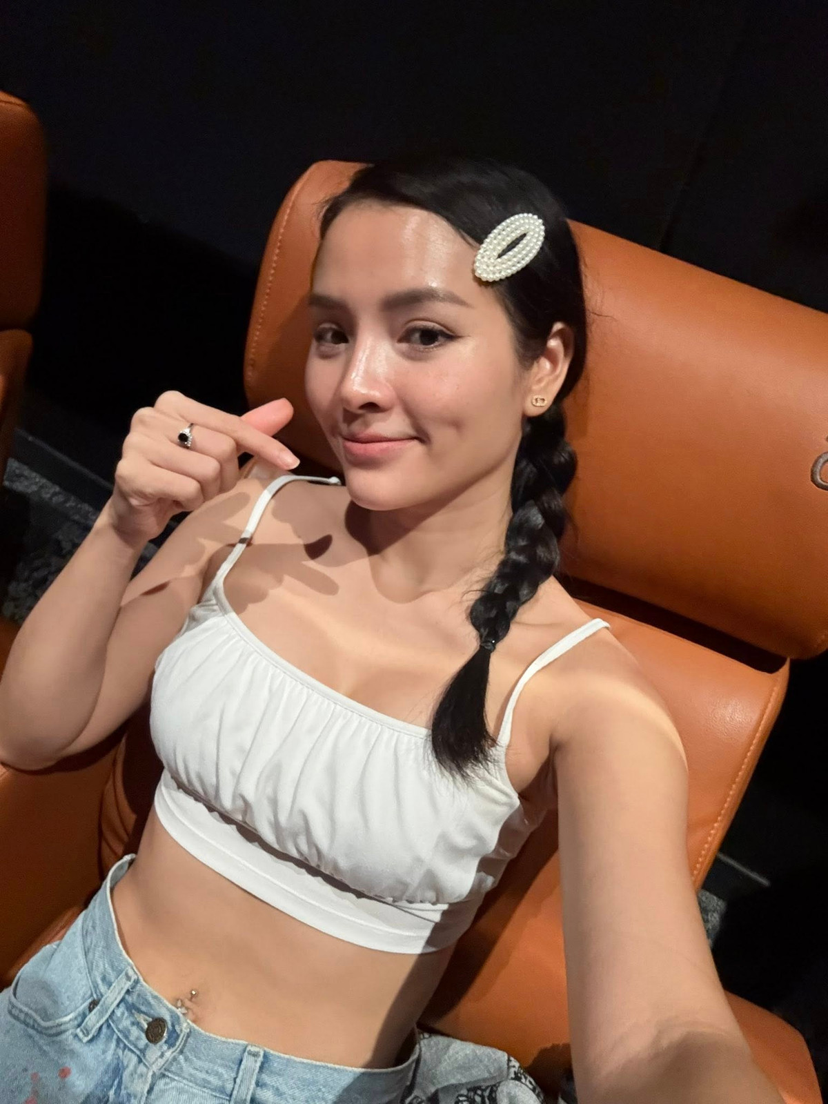 Dù mới sinh con không lâu nhưng Phương Trinh Jolie đã nhanh chóng lấy lại phong độ về vóc dáng. Ảnh: FB Phương Trinh Jolie