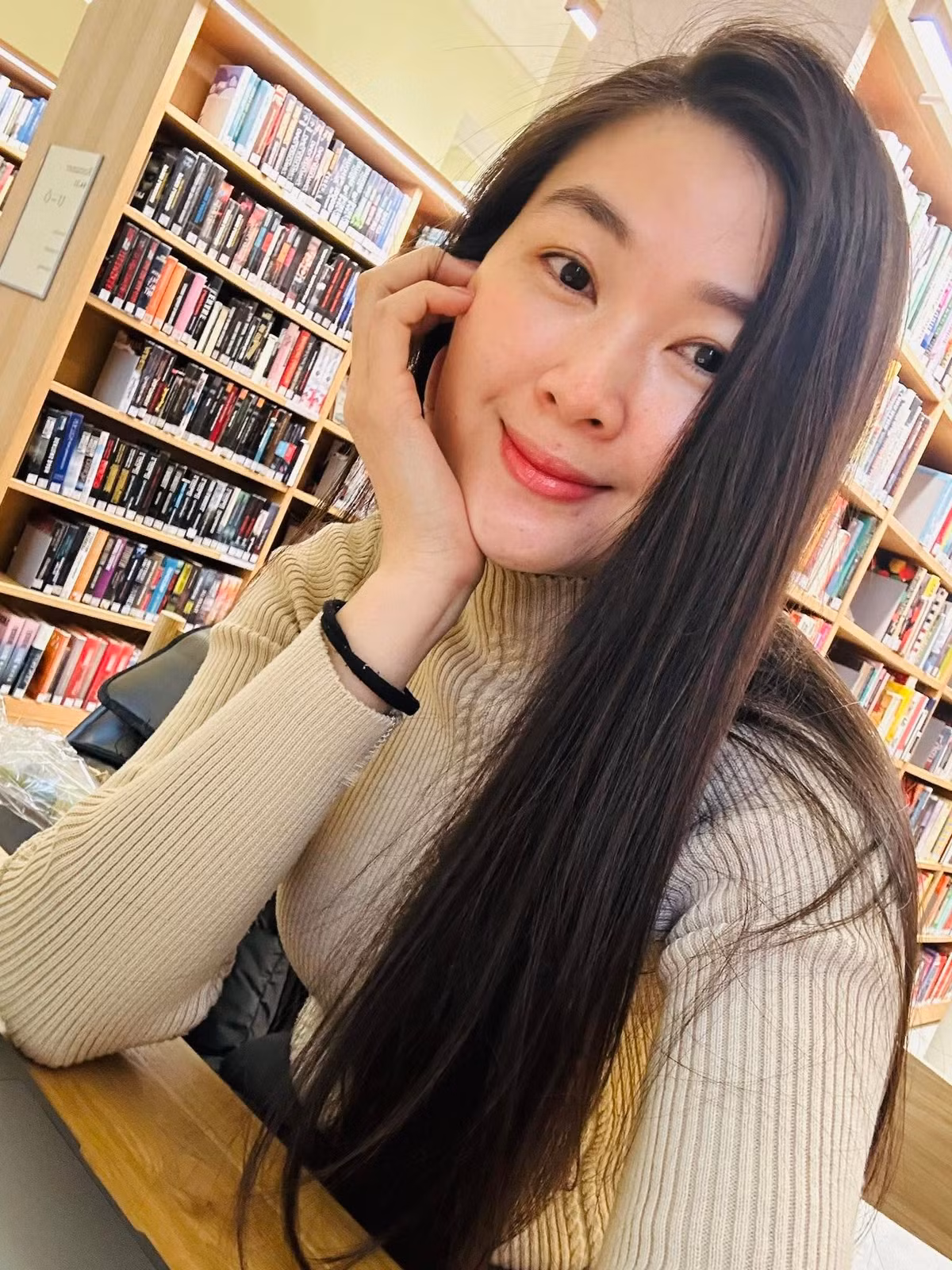 Mạc Anh Thư ổn định tinh thần hậu công bố chia tay Huy Khánh. Ảnh: FB Mạc Anh Thư