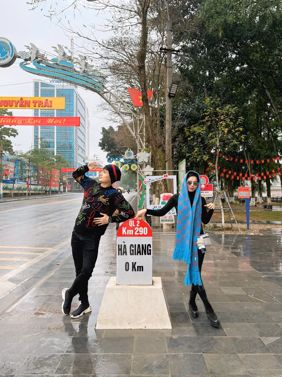 Lệ Quyên và bạn trai trong chuyến đi Hà Giang đầu năm. Ảnh: FB Lệ Quyên