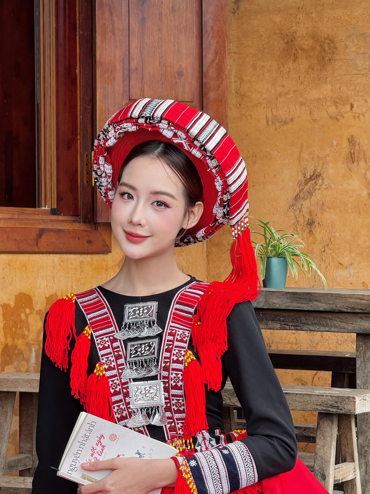 Hoa hậu Bảo Ngọc khoe sắc khi tham dự sự kiện ở Hà Giang. Ảnh: FB Lê Nguyễn Bảo Ngọc