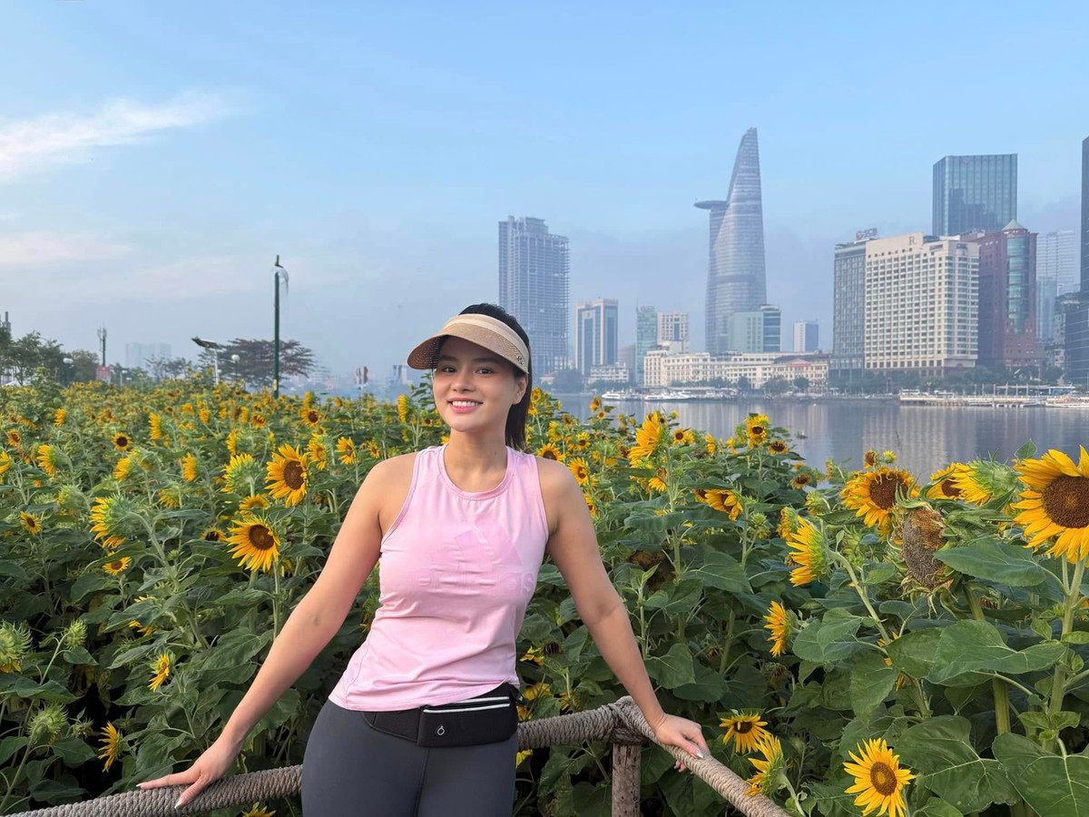 Vũ Thu Phương nói sau khi giải quyết vấn đề hôn nhân, cô thả lỏng đầu óc và bắt tay sắp xếp lại cuộc sống. Ảnh: FB Vũ Thu Phương