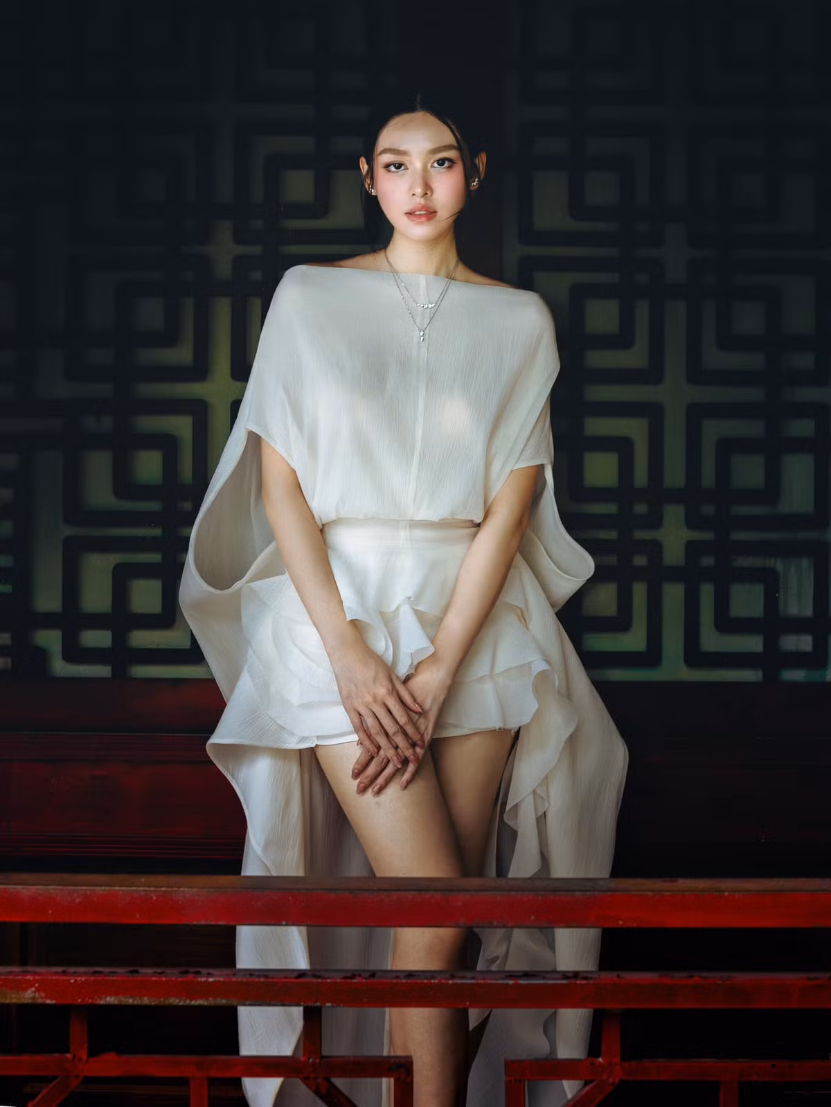 Vóc dáng thon gọn và nhan sắc mặn mà của bà mẹ 1 con mỗi lần xuất hiện đều khiến khán giả xuýt xoa. Ảnh: FB Nguyen Tuong San