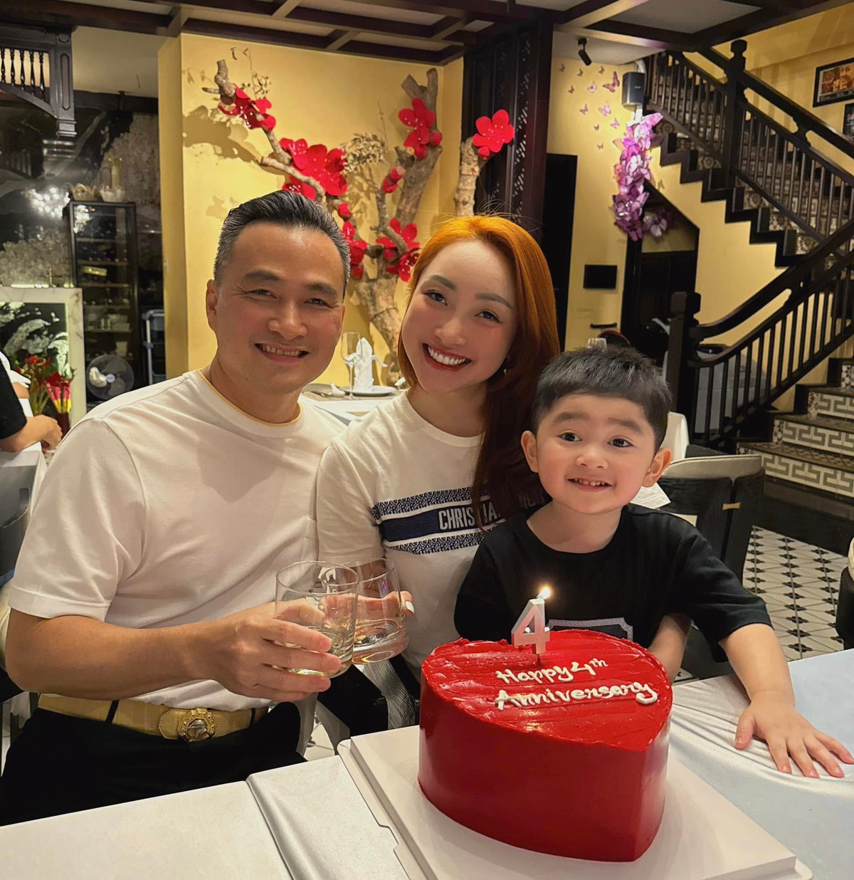 Cô áp dụng chế độ ăn uống khoa học, kết hợp với việc tập luyện thể thao đều đặn. Ảnh: FB Lý Thuỳ Chang