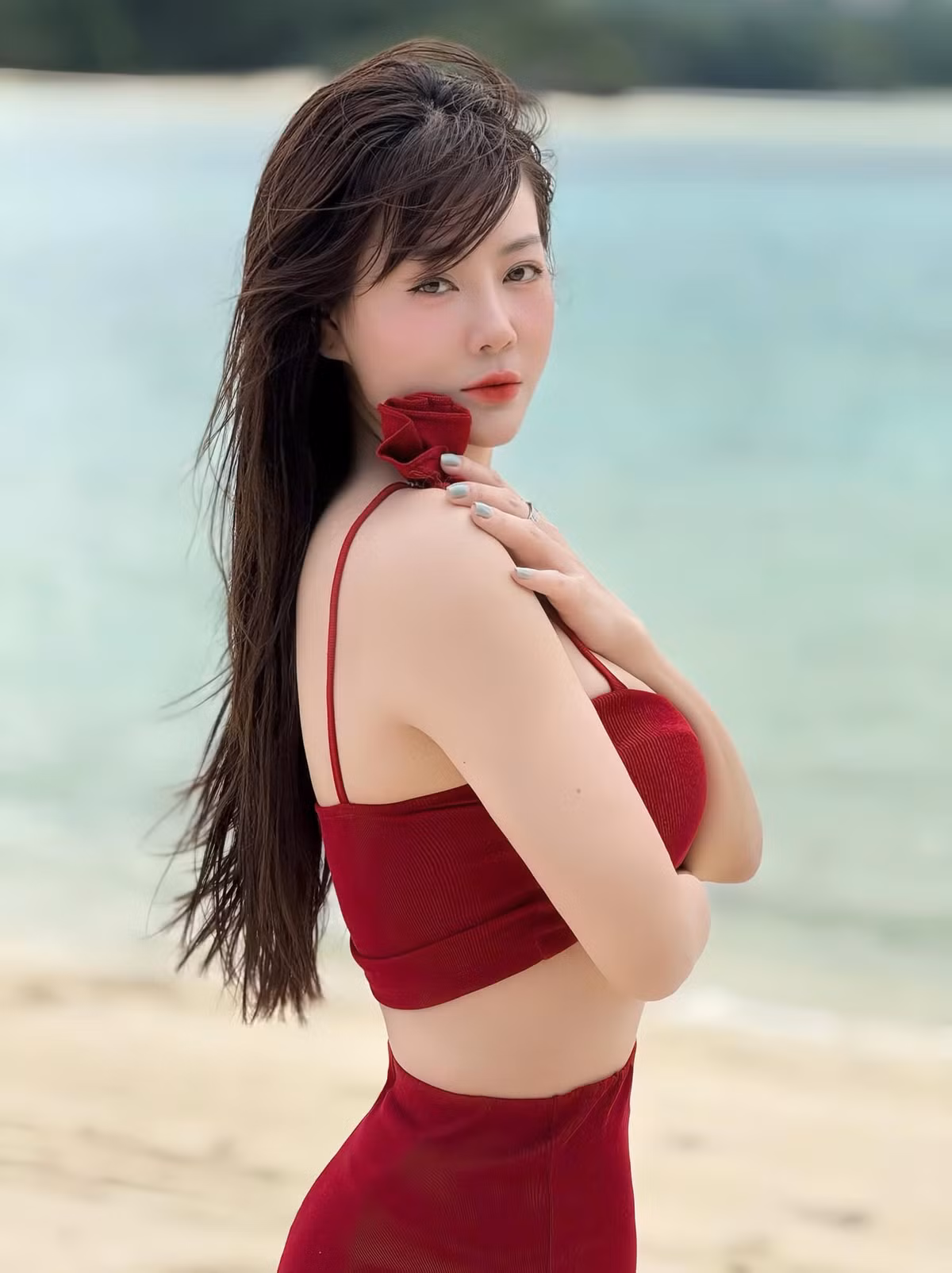  Tin tức sao Việt 13/3: Diễn viên Thanh Hương mặc gợi cảm đón tuổi mới. Ảnh: FB Nguyen Thanh Huong