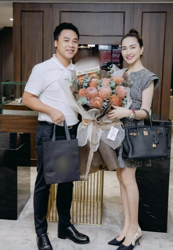 Vào tháng 5/2022, Hoà Minzy xác nhận chia tay thiếu gia Minh Hải sau gần 5 năm bên nhau. Ảnh: FB Hoà Minzy