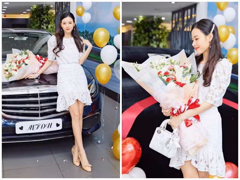 Khoe dáng bên con xe Mercedes đắt đỏ, Midu không cần váy đầm cầu kỳ mà vẫn ăn điểm nhờ chất liệu ren ra dáng tiểu thư. Ảnh: FB Midu