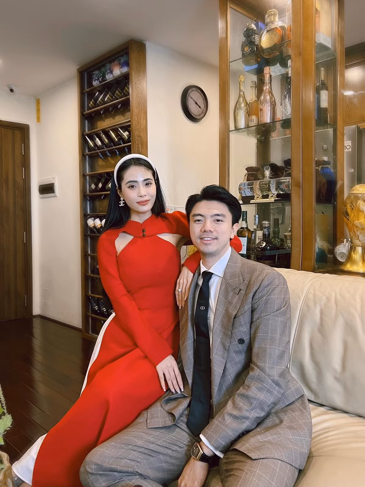 Được biết, cô và gia đình đang sống trong căn hộ cao cấp bậc nhất, rộng tới 330 m². Ảnh: FB Nguyen Kieu Anh