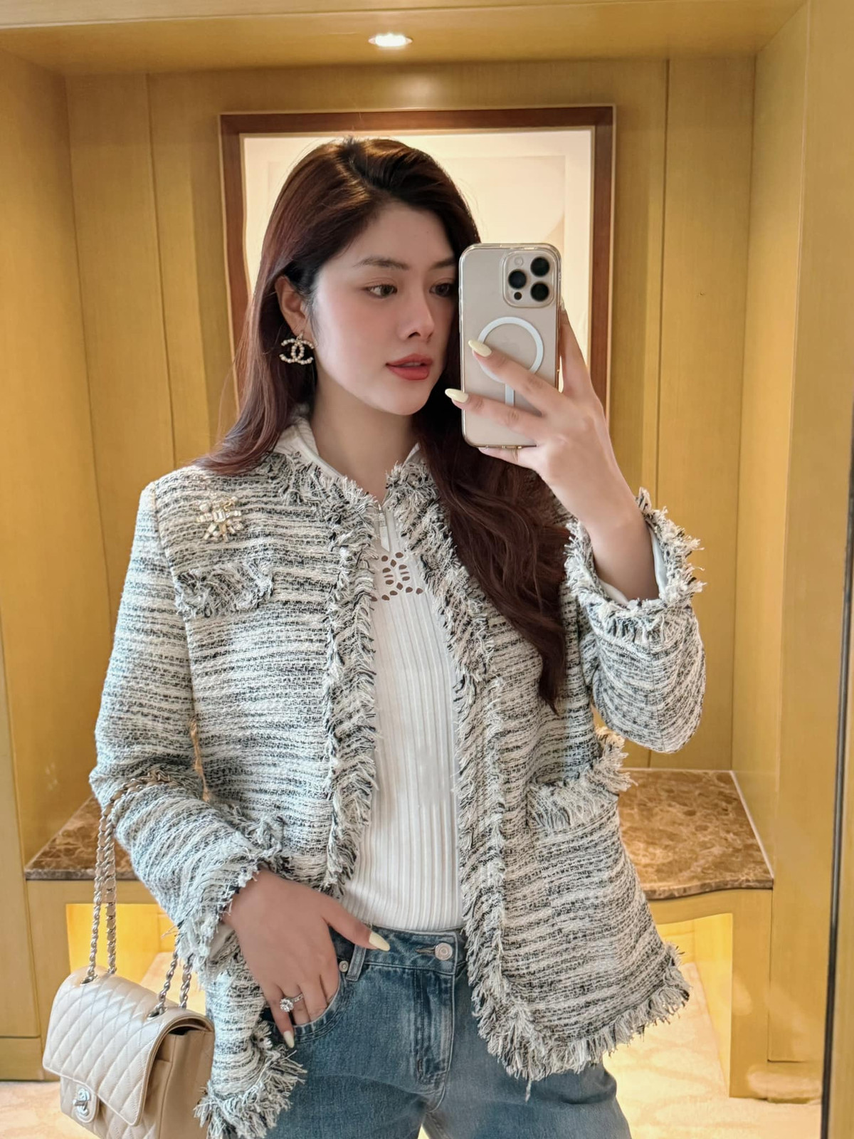 Bên cạnh nhan sắc và tài năng, Huỳnh Tiên còn được biết đến với gia thế giàu có. Ảnh: FB Pham Huynh Tien