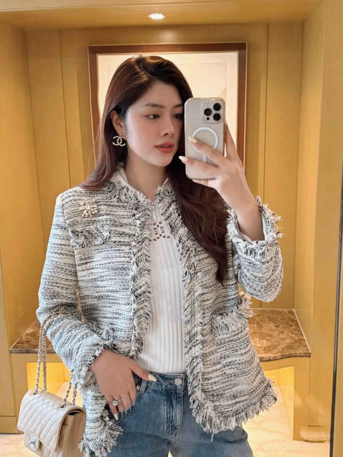 Bên cạnh nhan sắc và tài năng, Huỳnh Tiên còn được biết đến với gia thế giàu có. Ảnh: FB Pham Huynh Tien