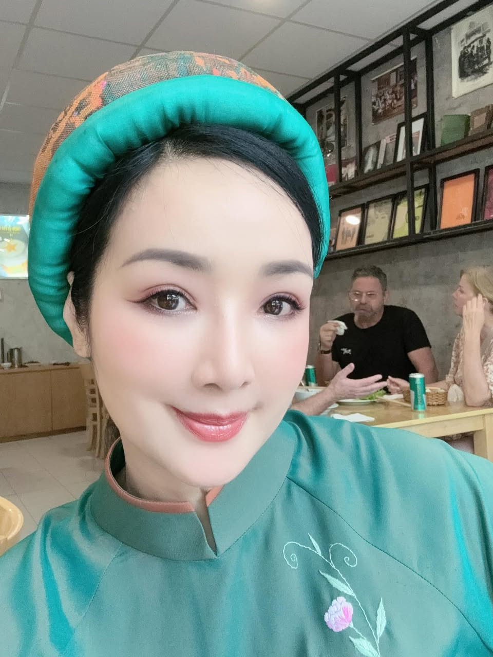 Hoa hậu Giáng My xinh tươi khi diện áo dài. Ảnh: FB Giang My Nguyen