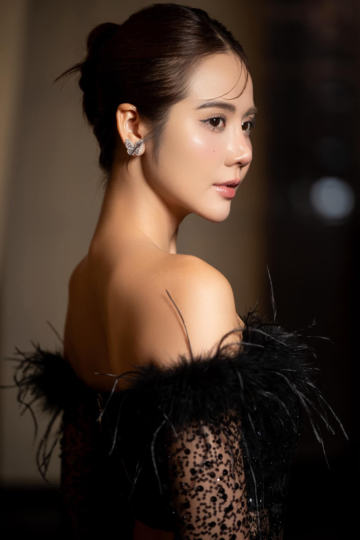 Trước Chúng ta của 8 năm sau, cô tham gia các phim: Bí mật của Eva, Ba đám cưới một đời chồng, Ngược chiều nước mắt, Thương ngày nắng về... Ảnh: FB Phan Minh Huyền