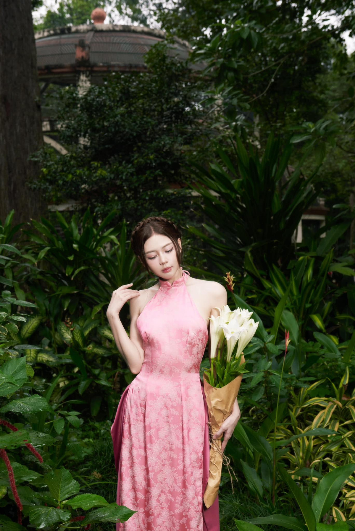 Ở tuổi 32, ca sĩ Liz Kim Cương có màn "lột xác" về phong cách. Ảnh: FB Liz Kim Cương