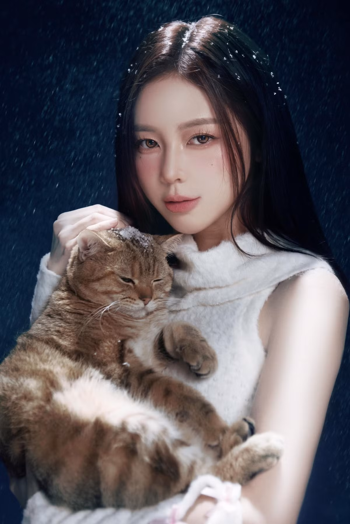 Ở tuổi 32, nữ ca sĩ giữ được vẻ ngoài tươi trẻ, làn da căng mịn và vóc dáng thon gọn. Ảnh: FB Liz Kim Cương