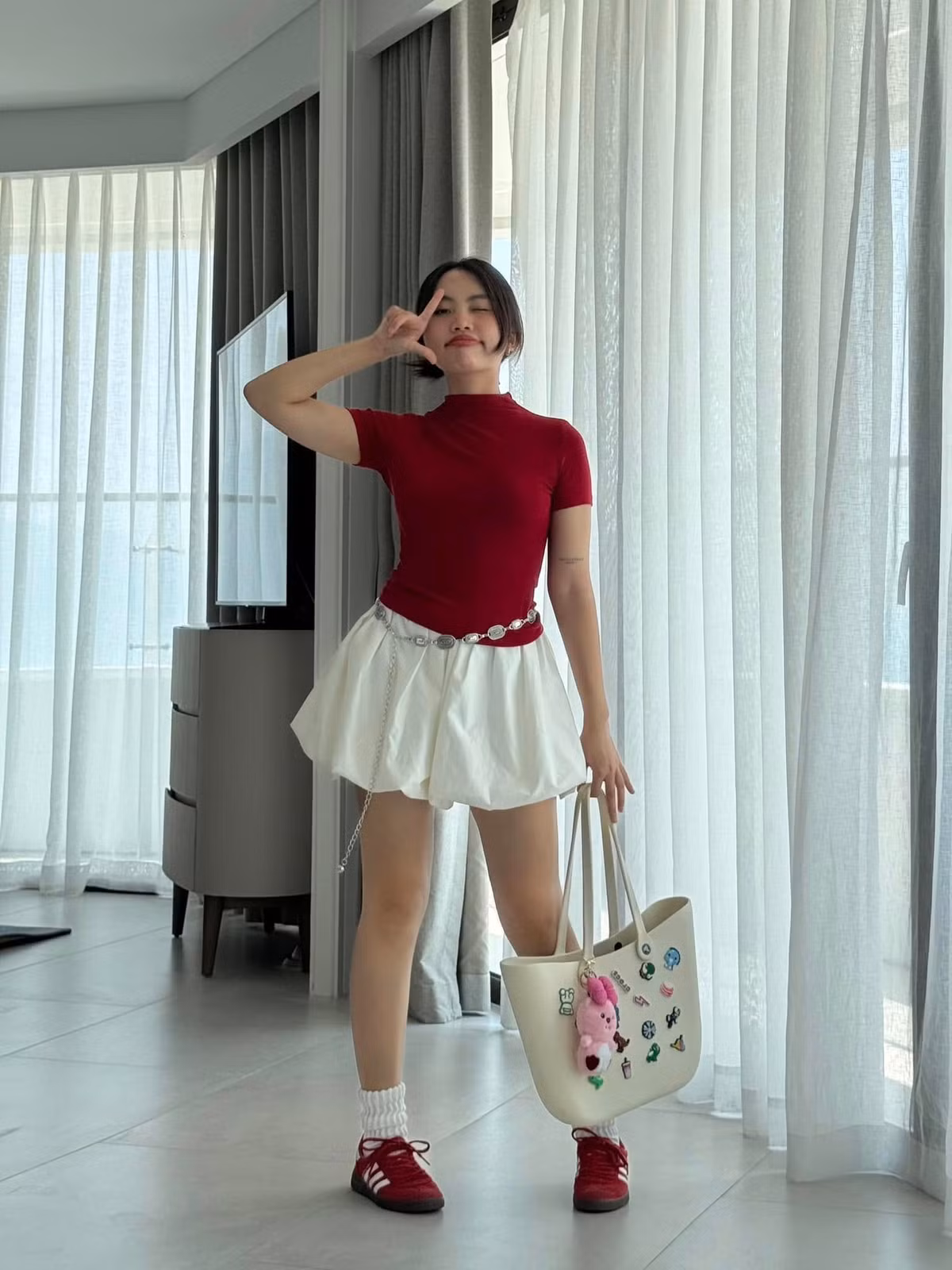 Với thần thái tự tin, “chị Bảy” Phương Mỹ Chi đã trở nên xinh đẹp và cuốn hút hơn bao giờ hết. Ảnh: FB Phương Mỹ Chi