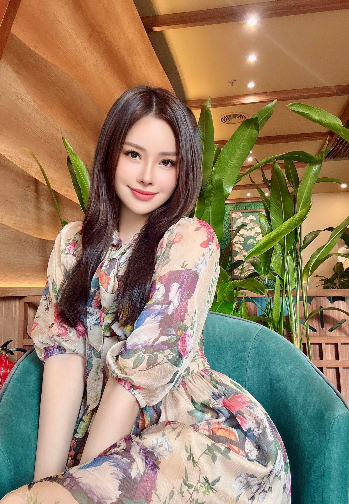 Đào Lan Phương chia sẻ: "Chiều em quá thì em sinh hư. Chiều em nữa thì em xinh ngoan". Ảnh: FB Đào Lan Phương