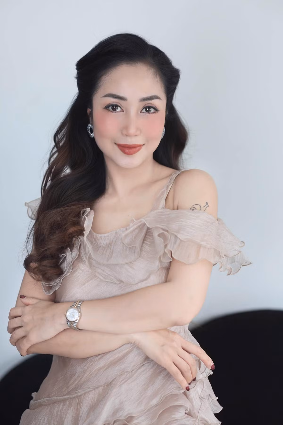 Cô có thân hình cân đối, săn chắc nhờ tập luyện yoga thường xuyên. Ảnh: FB Ốc Thanh Vân