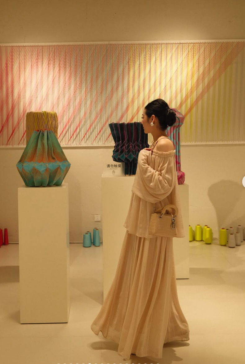 Sự chịu chi của Dương Tú Anh khiến nhiều người không khỏi trầm trồ và ngưỡng mộ. Ảnh: IG duongtuanhh