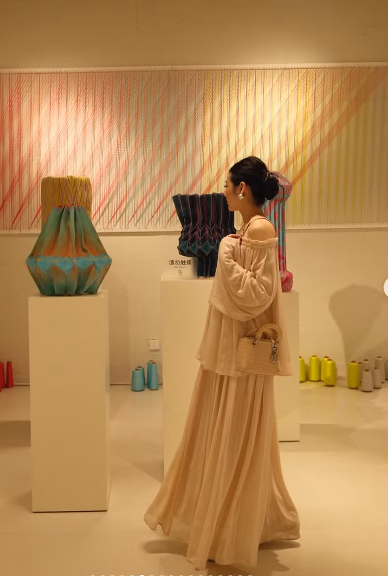 Sự chịu chi của Dương Tú Anh khiến nhiều người không khỏi trầm trồ và ngưỡng mộ. Ảnh: IG duongtuanhh