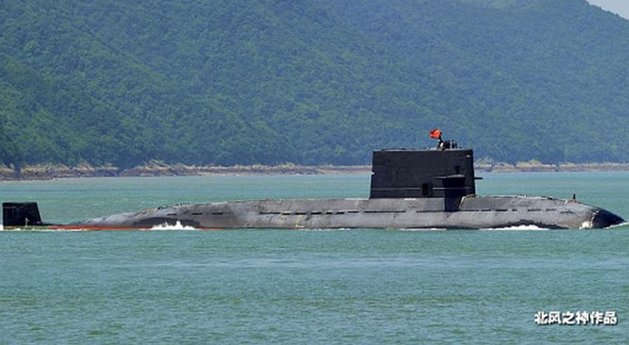 Chiếc tàu ngầm đầu tiên dự kiến được bàn giao vào năm 2023 và hải quân Thái Lan định đưa thủy thủ sang Trung Quốc huấn luyện trong năm nay, nhưng vì dịch bệnh COVID-19 mà đã hoãn thanh toán.