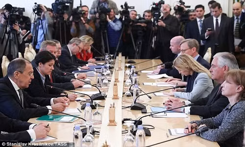 Anh: Giua cang thang, Ngoai truong Nga-My hoi dam o Moscow-Hinh-6