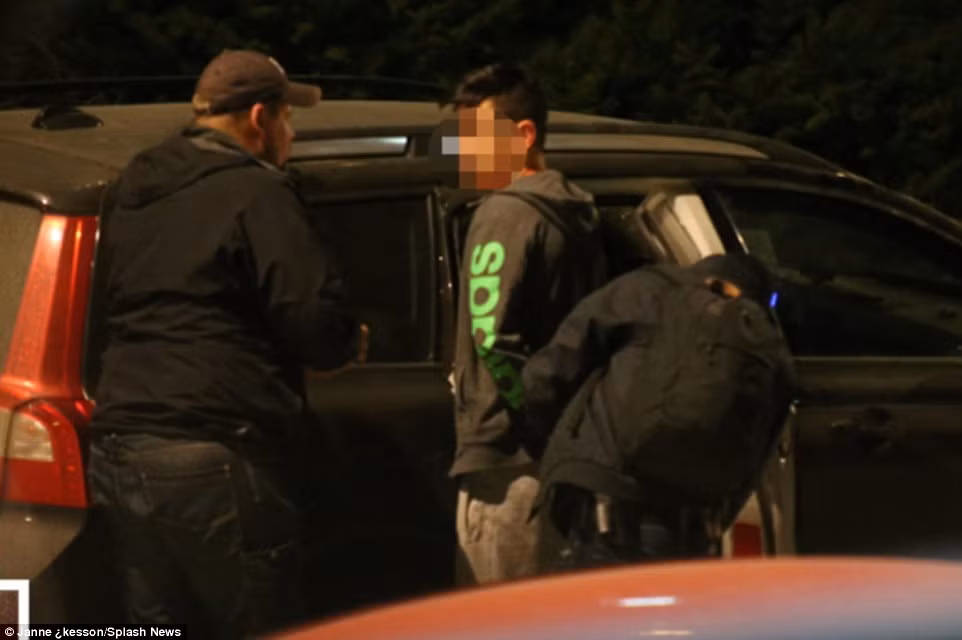 Đến nay, cảnh sát Thụy Điển đã bắt giữ 3 nghi phạm trong vụ đâm xe chiều 7/4, trong đó có một nghi phạm 39 tuổi mang quốc tịch Uzbekistan. Ảnh: Daily Mail.