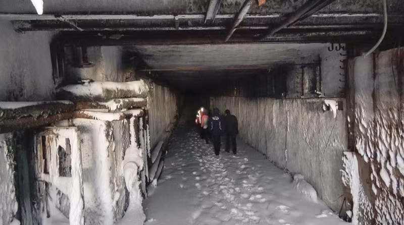 Dot nhap thi tran vu khi hat nhan bo hoang o Nga-Hinh-6