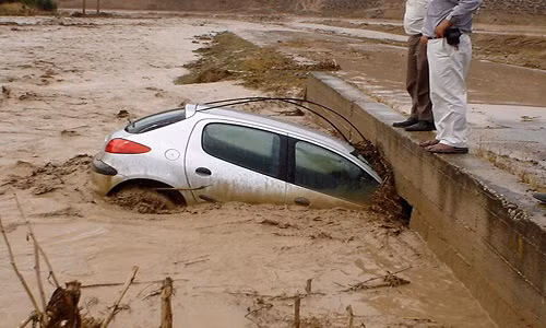 Canh tuong lu lut kinh hoang o Iran, gan 50 nguoi chet-Hinh-7