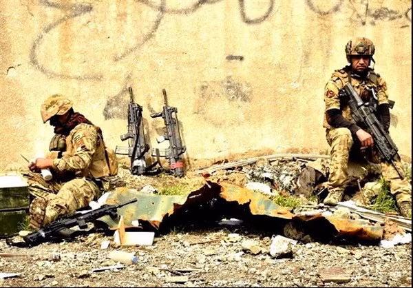 Quan doi Iraq giao tranh ac liet voi IS o Thanh co Mosul-Hinh-5