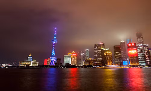 Đứng thứ 6 trong danh sách là Trung Quốc, nơi có tới 1.590.000 triệu phú. Ảnh: BI.