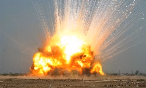 “My nem bom GBU-43 xuong Afghanistan de canh bao Trieu Tien“