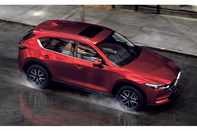 Mazda CX-5 thế hệ thứ 2 sẽ được bán ra vào tháng 2/2017 và được hãng xe Mazda lên dây chuyền sản xuất tại nhà máy Ujina số 2 (Nhật Bản).