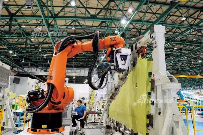 Cũng theo DAPA, lượng xuất khẩu vũ khí năm 2017 của Hàn Quốc tăng 25%, từ mức 2,55 tỷ USD trong năm 2016, nếu so với nhiều cường quốc xuất khẩu vũ khí lớn trên thế giới 3 tỷ USD không thực sự là con số lớn nhưng với Seoul đây lại là một bước đột phá ấn tượng. Nguồn ảnh: Sina.