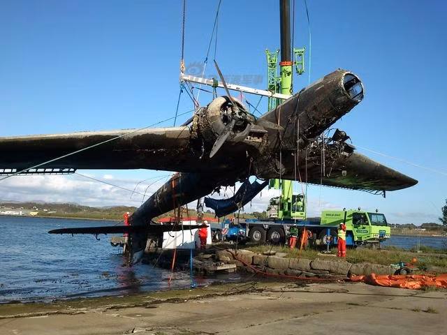 Theo các tài liệu được ghi chép lại, chiếc thủy phi cơ ném ngư lôi He-115 của Đức này đã chìm dưới bờ biển Nauy, ngoài khơi Stavenger từ năm 1942 và nằm đó tới tận ngày nay. Nguồn ảnh: Solberg.