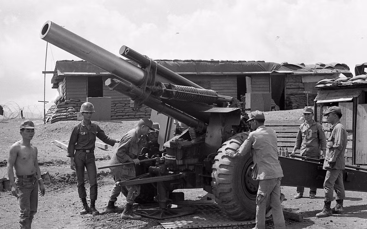 Hiện tại trên thế giới có khoảng hơn 20 nước và vùng lãnh thổ vẫn đang sử dụng lựu pháo M114 trong biên chế chủ lực của mình. Một trong số đó có cả quân đội Đài Loan. Nguồn ảnh: Pinterest.