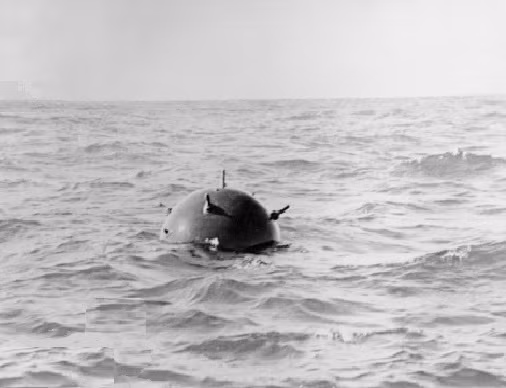 Thủy lôi đời đầu còn được gọi là mìn nước, mìn nổi. Nguồn ảnh: Naval.