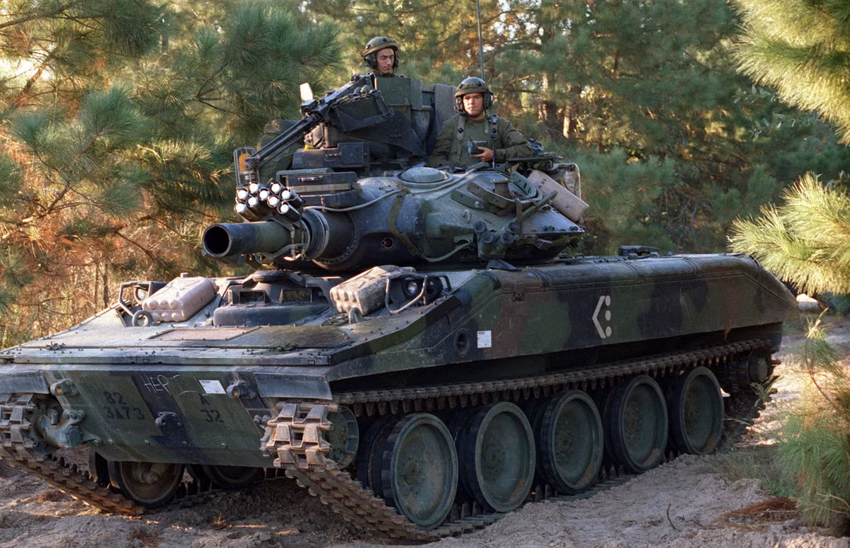 Xe tăng hạng nhẹ M551A1 Sheridan. Ảnh: CCO.