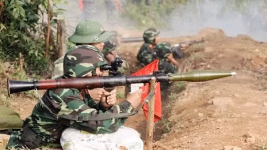 Những vũ khí này sẽ tạo độ vượt trội áp đảo về hỏa lực tối đa, nhất là khi quân ta chủ động nổ súng trước. Nguồn ảnh: Tintuc.