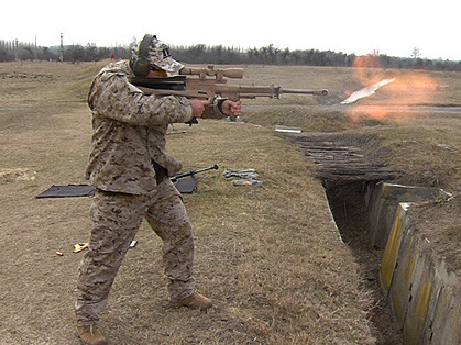 Thêm vào đó, gia tốc đầu nòng lớn cũng giúp viên đạn bay ổn định hơn ở khoảng cách xa và giữ được sức mạnh của đầu đạn khi trúng những mục tiêu ở cuối tầm bắn. Nguồn ảnh: Defense.